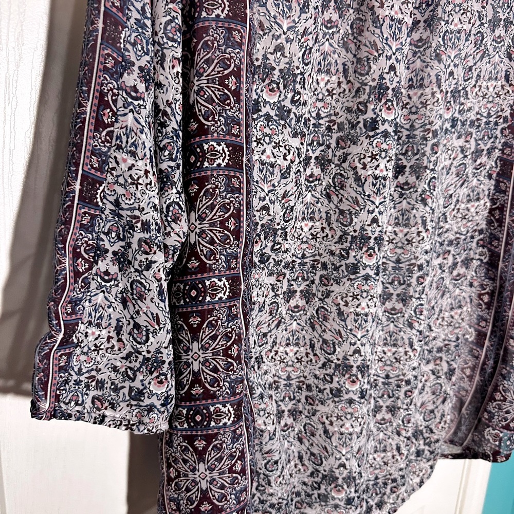 GUC Maurice’s sheer blouse size 2 - Picture 6 of 7